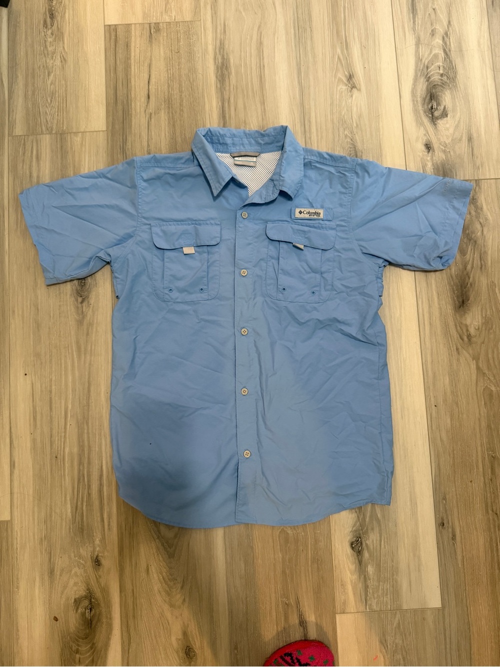 Columbia Light Blue Short-Sleeve Button-Up Fishing Shirt